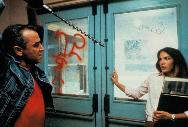 Slumber Party Massacre: uma tentativa de paródia dos filmes de matança